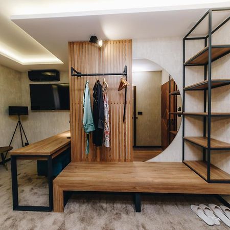 Boutique Luxury Apartments クラグイェヴァツ エクステリア 写真