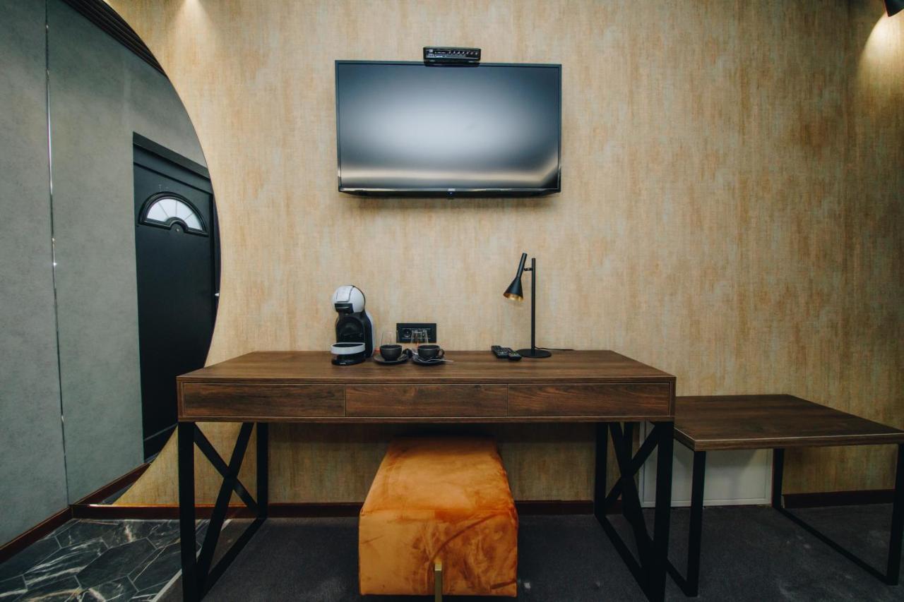 Boutique Luxury Apartments クラグイェヴァツ エクステリア 写真