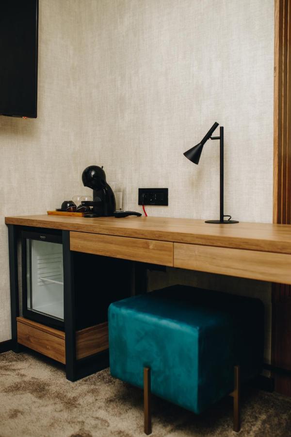 Boutique Luxury Apartments クラグイェヴァツ エクステリア 写真