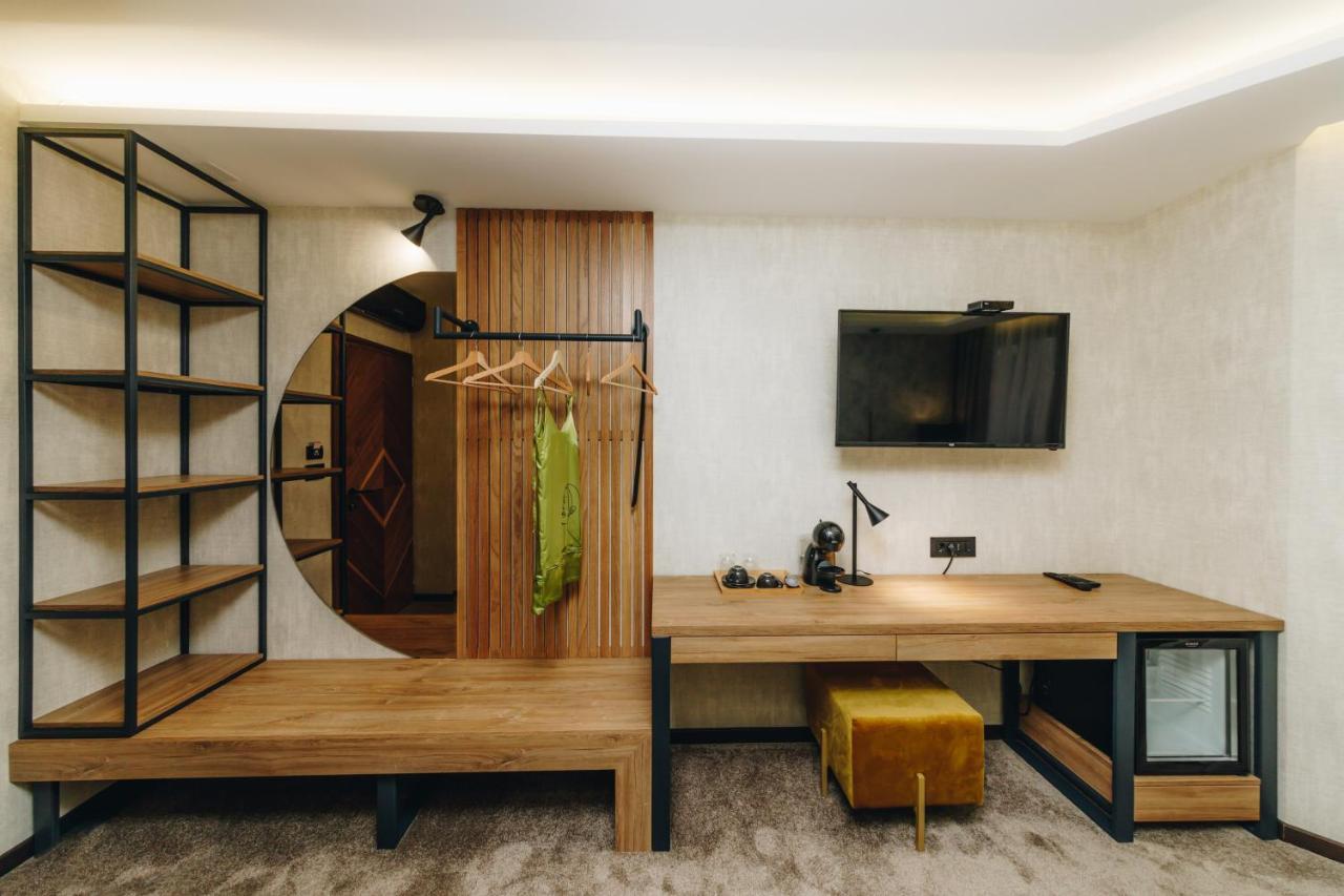 Boutique Luxury Apartments クラグイェヴァツ エクステリア 写真