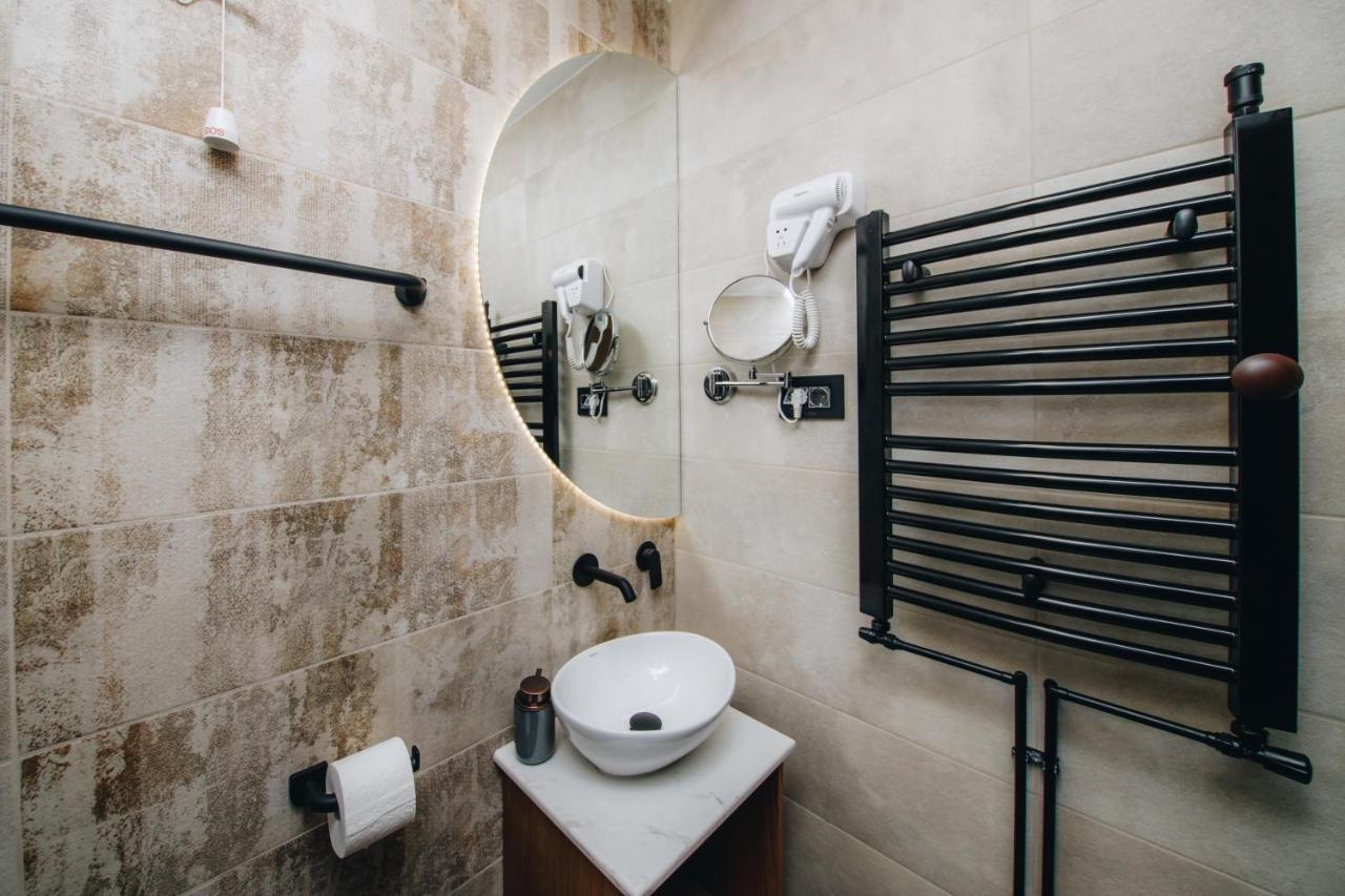 Boutique Luxury Apartments クラグイェヴァツ エクステリア 写真